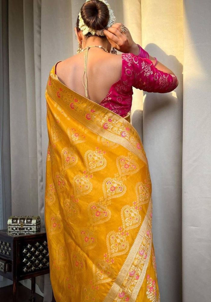 Tisha Gold Banarasi Silk Saree