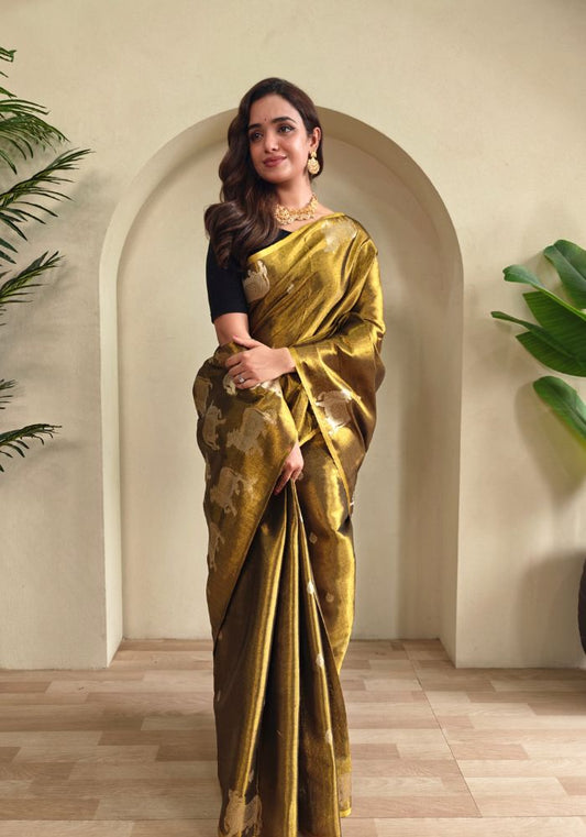 Varnika – Golden Banarasi Soft Tiuuse Silk Saree of Subtle Charm