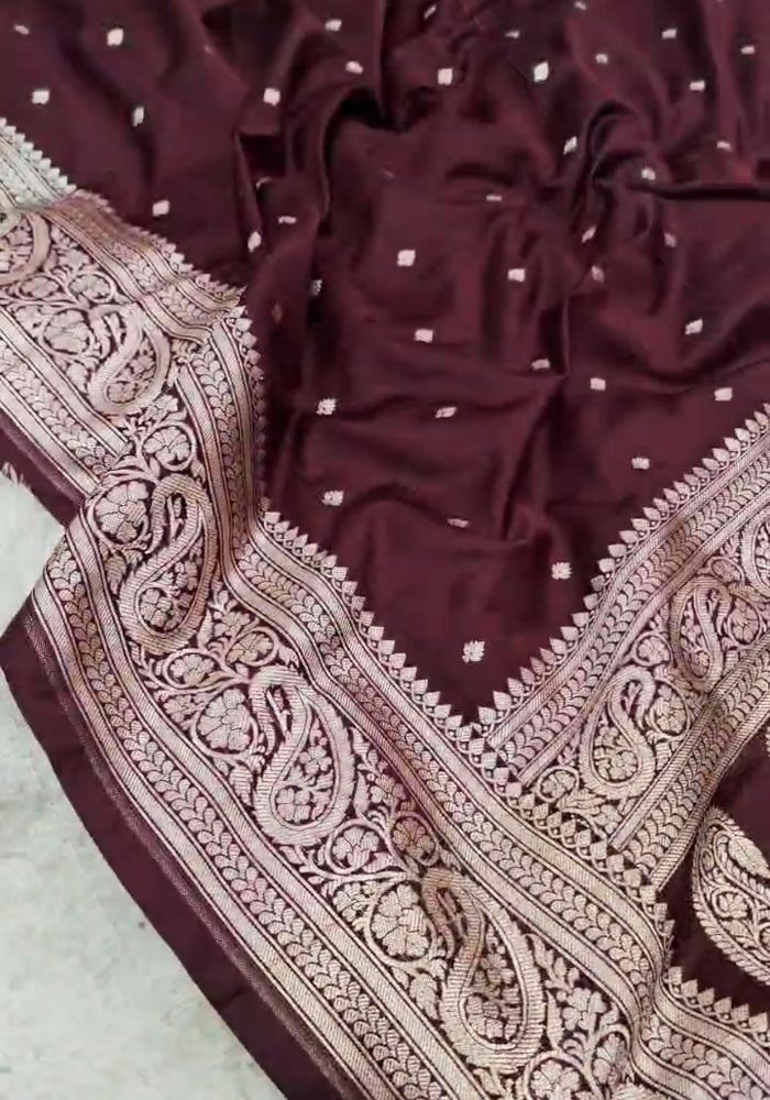 Tavisha – Deep Maroon Banarasi Soft Silk Saree with Intricate Paisley Zari Weaving