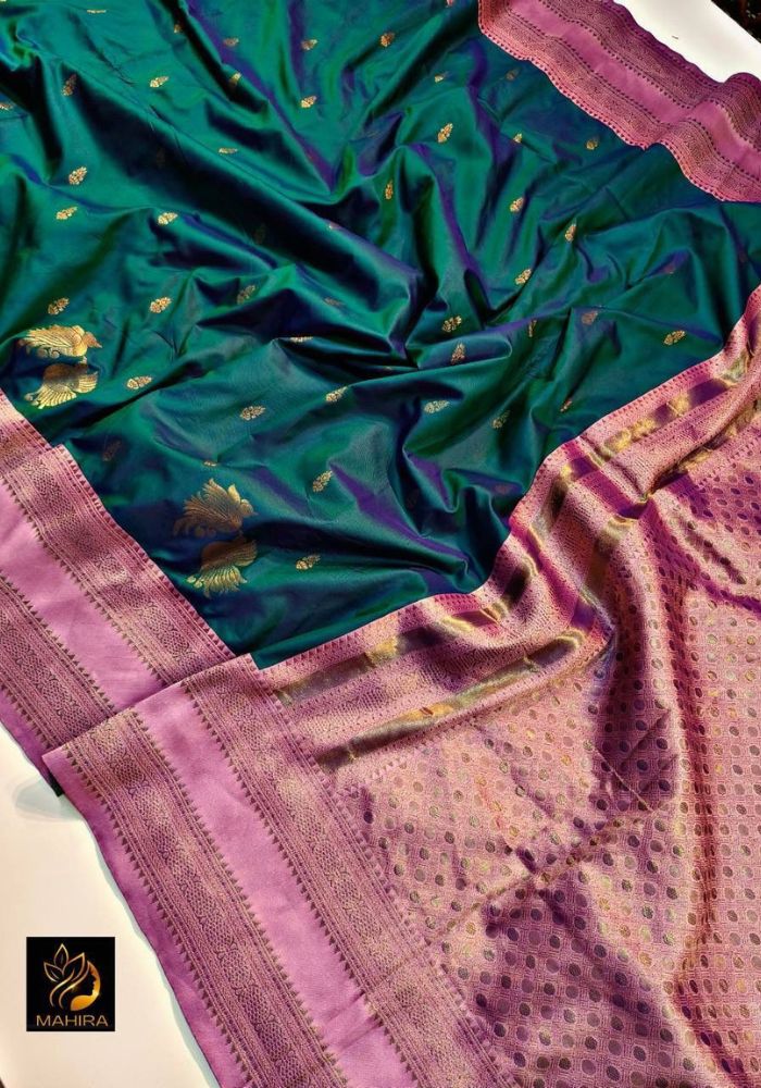 Enticing Dark Green Soft Banarasi Silk Saree With Marvellous Blouse Piece