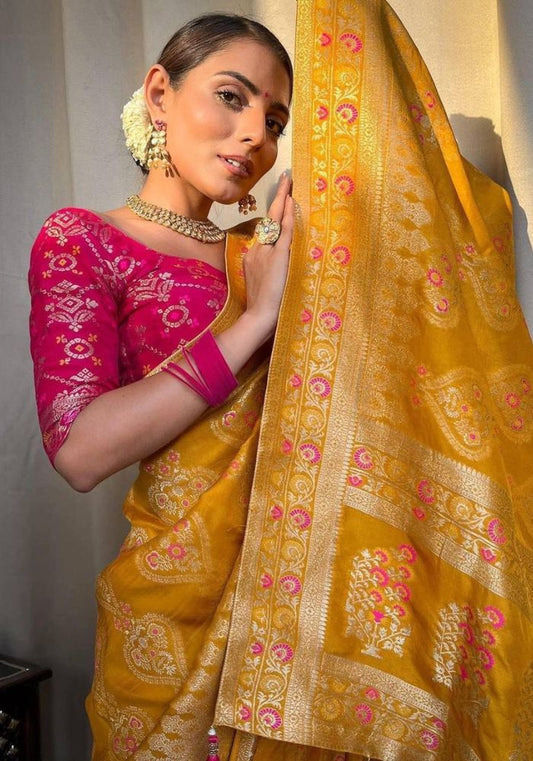 Tisha Gold Banarasi Silk Saree