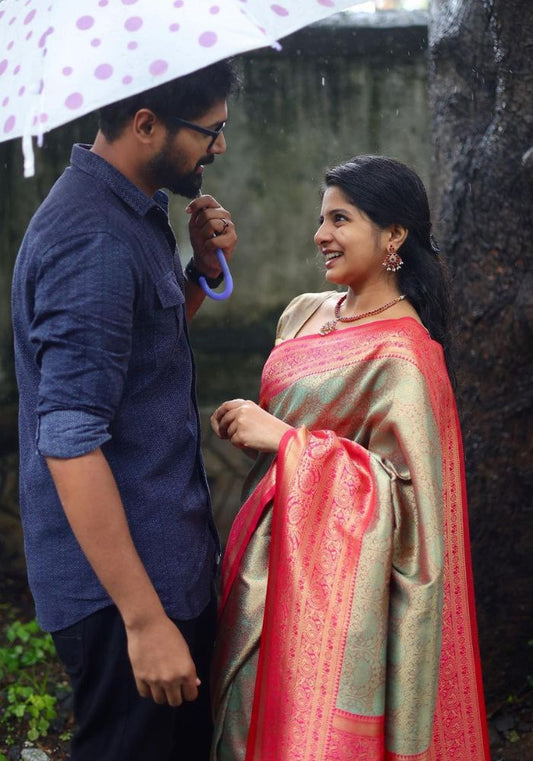 Delectable Sea Green Soft Silk Saree With Flattering Blouse Piece