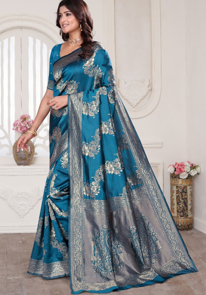 Aura Morepeach Banarasi Silk Saree