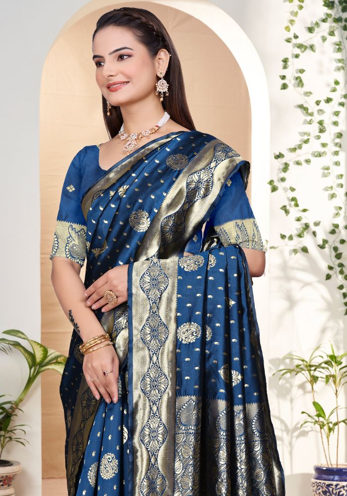 Yashika Morepeach Banarasi Silk Saree