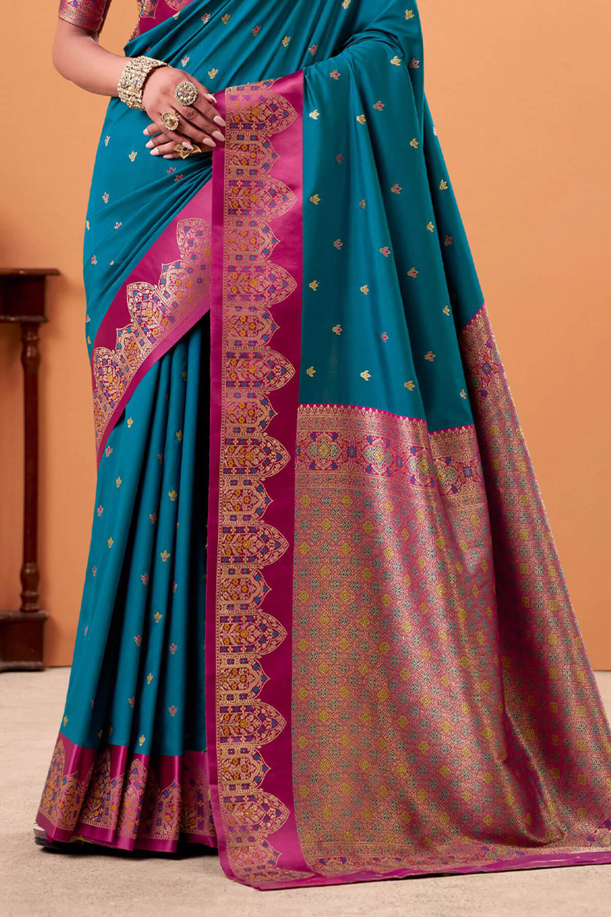 Ratatouille Rama Banarasi Satin Silk Saree With Forbearance Blouse